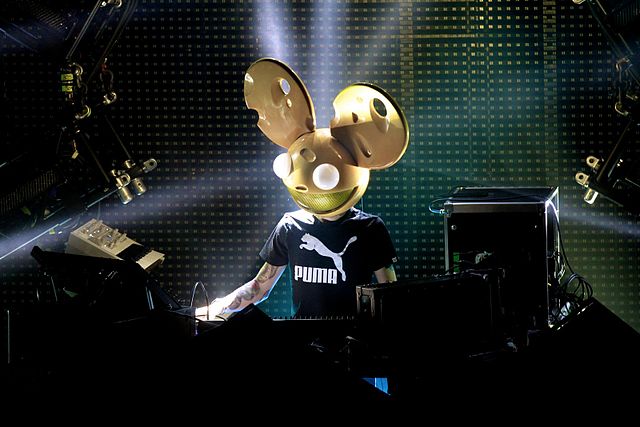 Deadmau5 Goes Independent As More Artists Decry Major Labels