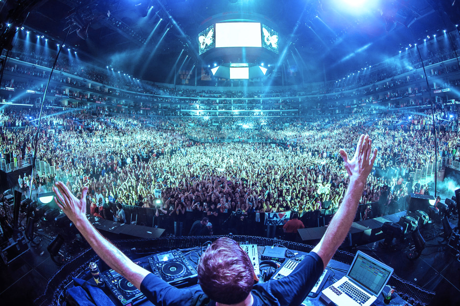 The First Electronic Music Awards Show Launches This Year