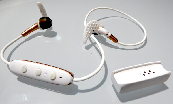 Jaybird Freedom Earphones Re-Enliven The Bluetooth Earphone Market