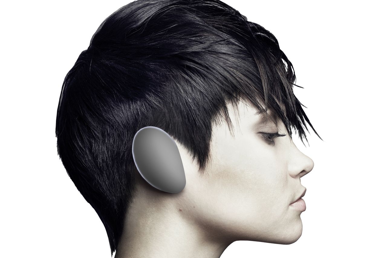 Become An Alien With These Wireless Headphones ‘Pods’