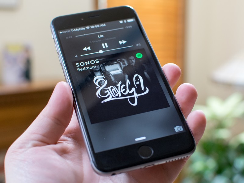 Sonos have added lock-screen controls to iOS… at last!