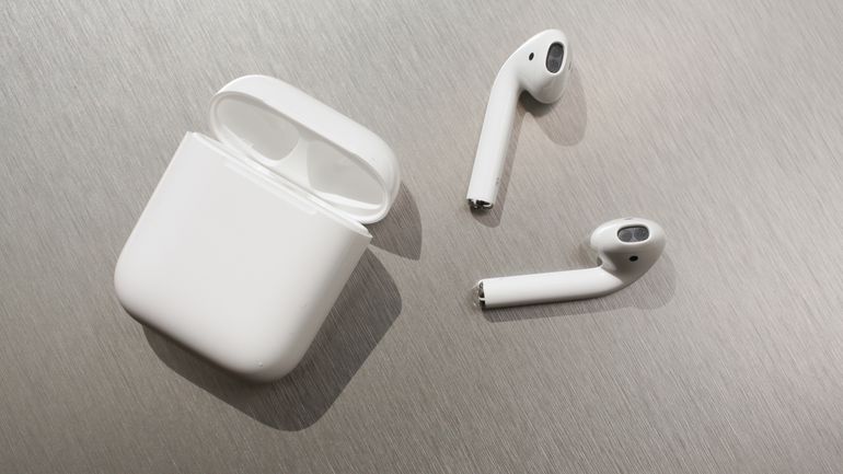 Apple’s awful Airpods launch is delayed again, does anyone care?