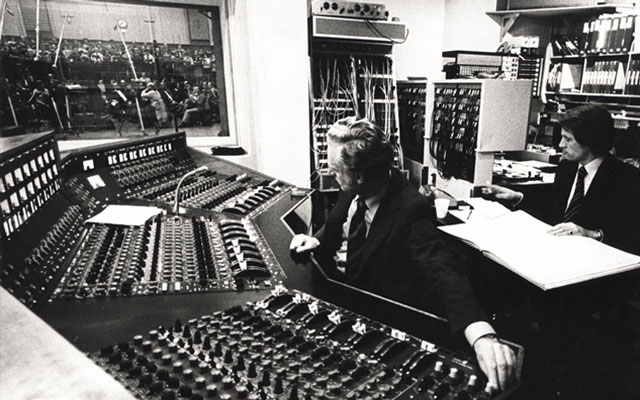 Abbey Road Studios recording console mixing desk Pink Floyd Beatles Kate Bush