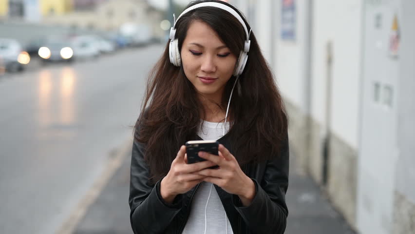 Japan still loves CD’s, but this is how they’re listening to music now