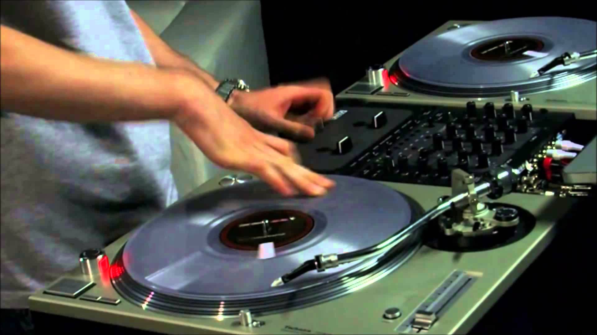 turntable scratching sound effects