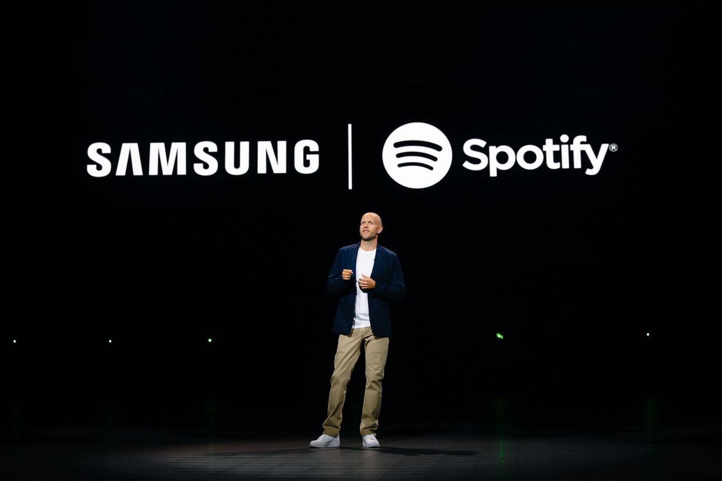 Spotify choose Samsung for seamless music listening experiences