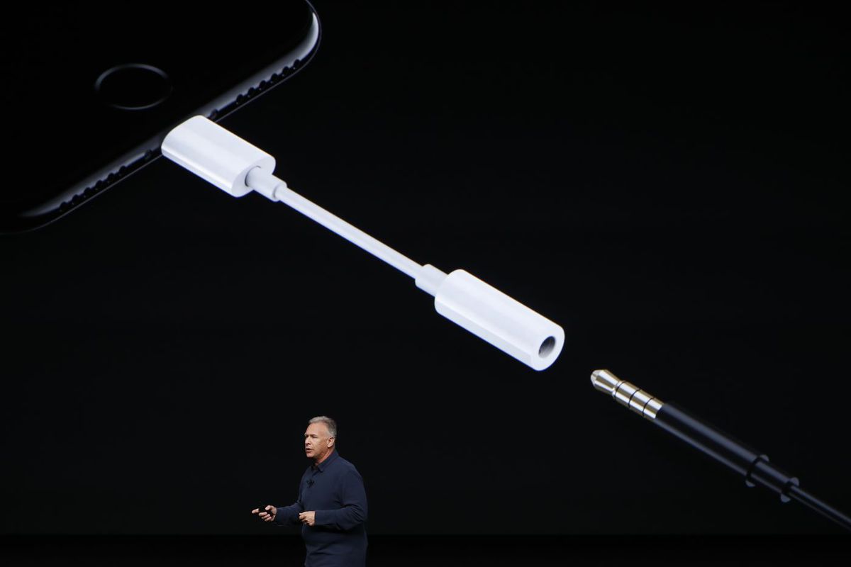 Apple continue attack on 3.5mm jacks with rumours they’re ditching the dongle