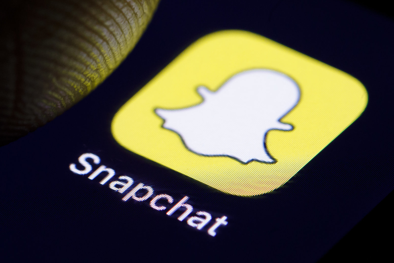 Snapchat Trying to License Major Label Content from Universal Music, Sony Music and Warner Music