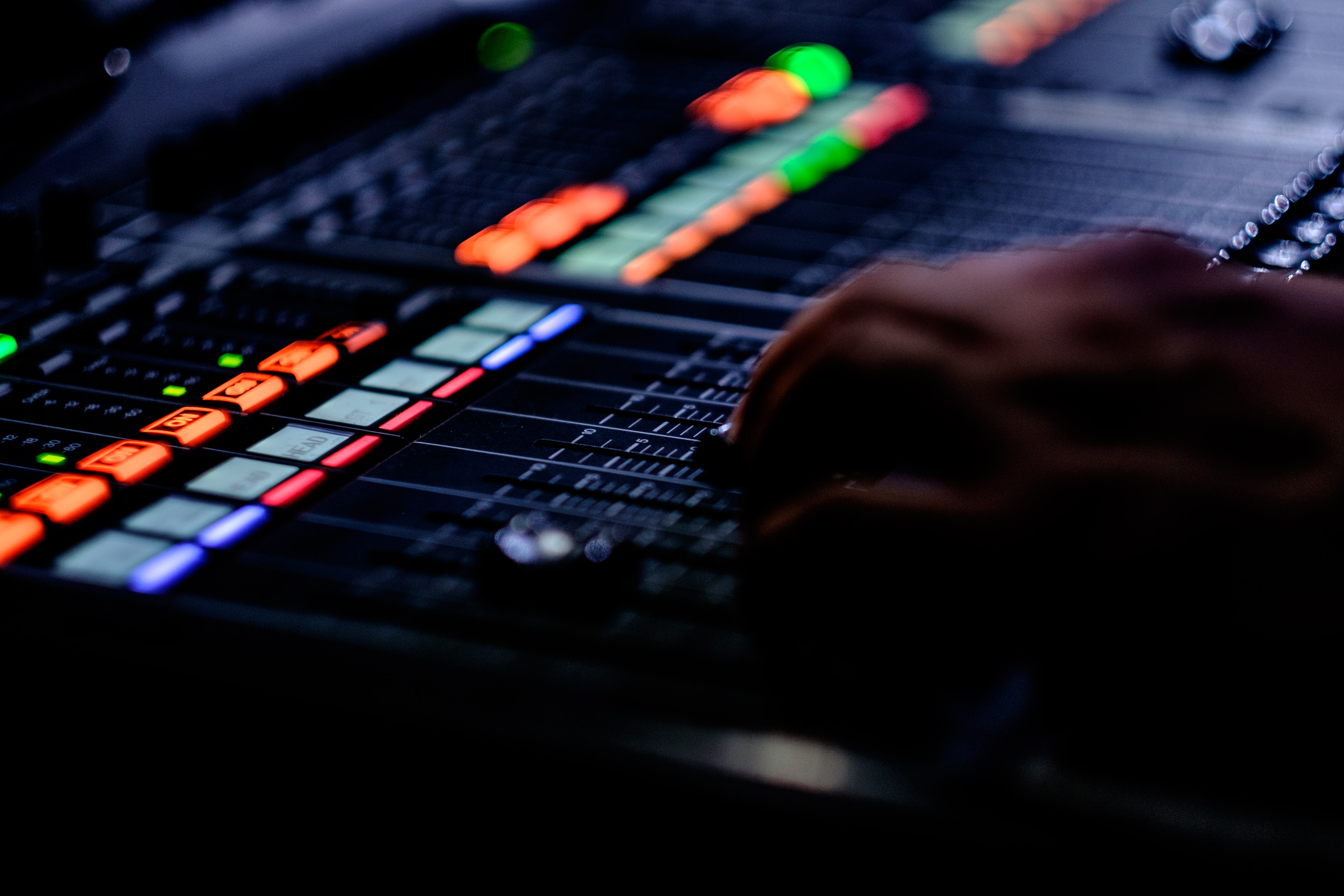 Native Instruments shares sold to Francisco Partners