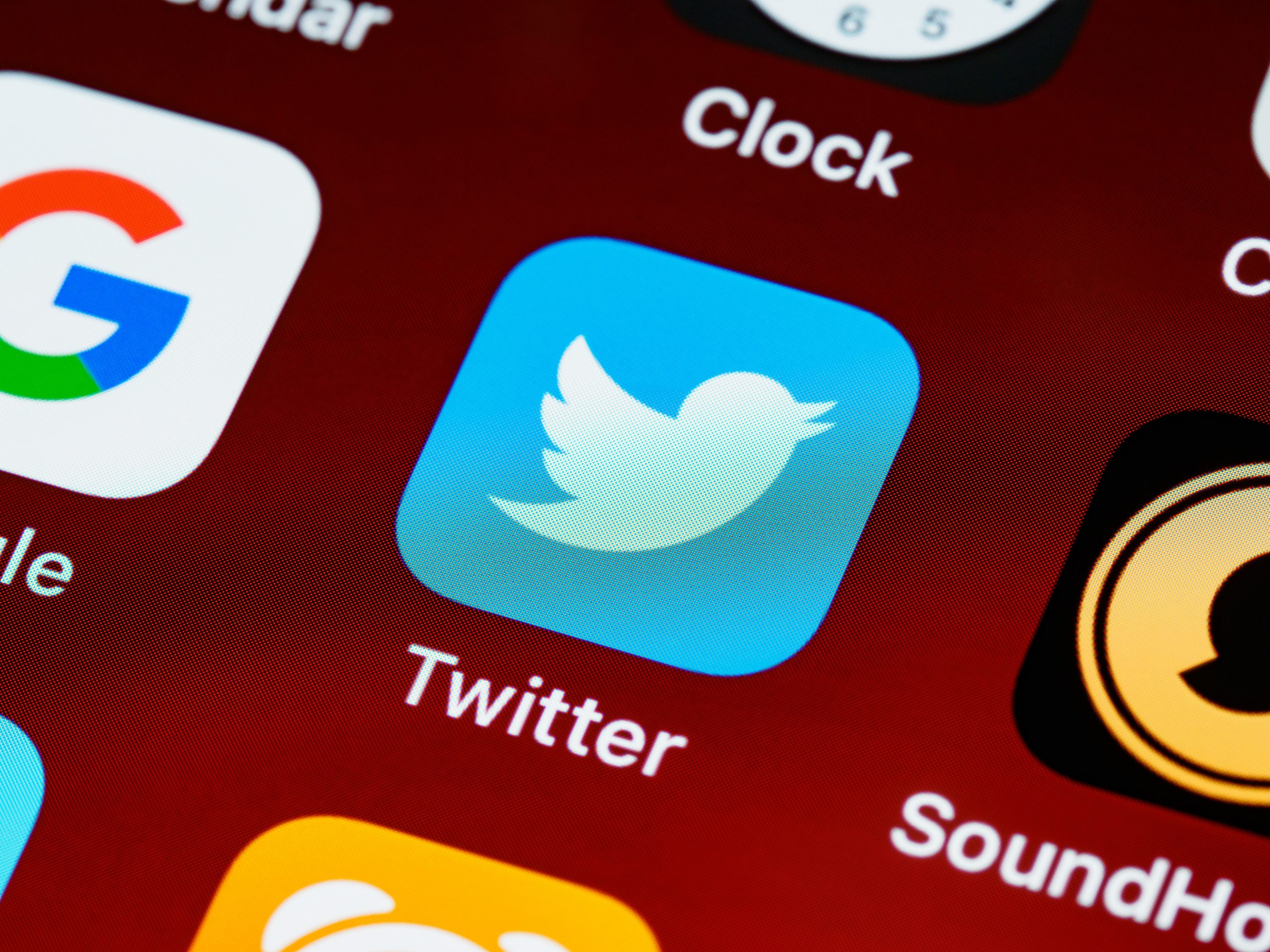 Twitter grows 27% year-on-year, totalling 192 million daily active users by the end of 2020