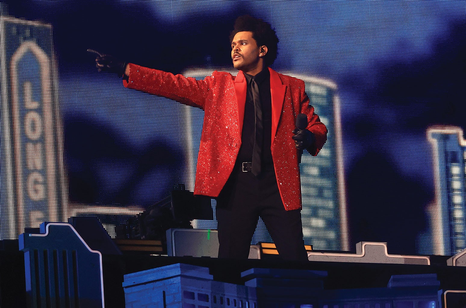 The Weeknd’s ‘Blinding Lights’ breaks US chart records, spending 88 weeks in the Hot 100