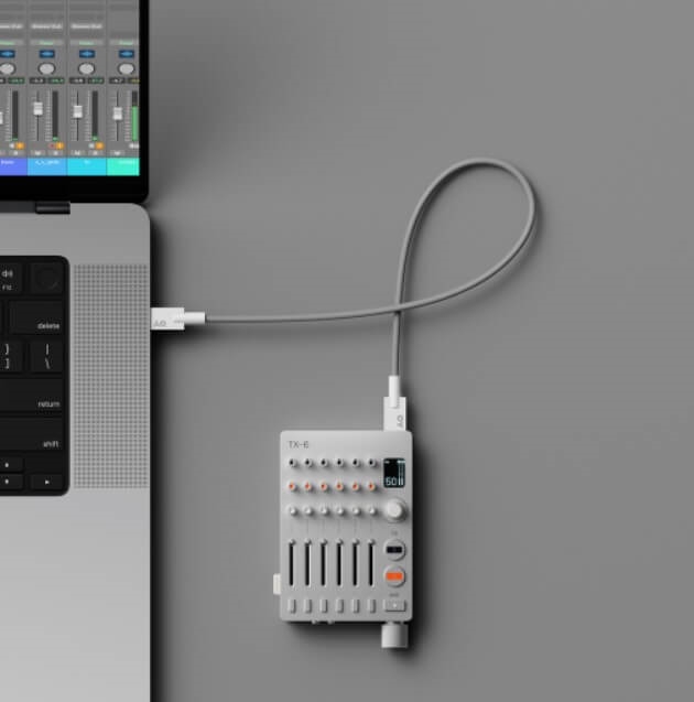 You can connect the TX-6 via USB-C connection to iOS hardware  like MacBooks!