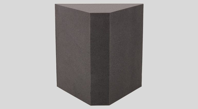 The t.akustik LF-D 60 Halifax oak creates bass traps a more neutral listening by reducing low-frequency reflections in your home studio. It does so by utilising a high-quality polyester acoustic foam with a density of 45 kg/m³. Furthermore, the polyester material sits on an HDF plate with a 3 mm wide diameter lined with CPL laminate. The overall product dimensions are 600 x 600 x 325 mm (H x W x D).