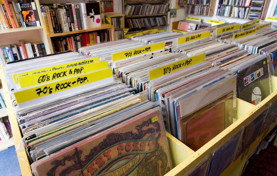 Vinyl sales beat CD for the first time since 1987
