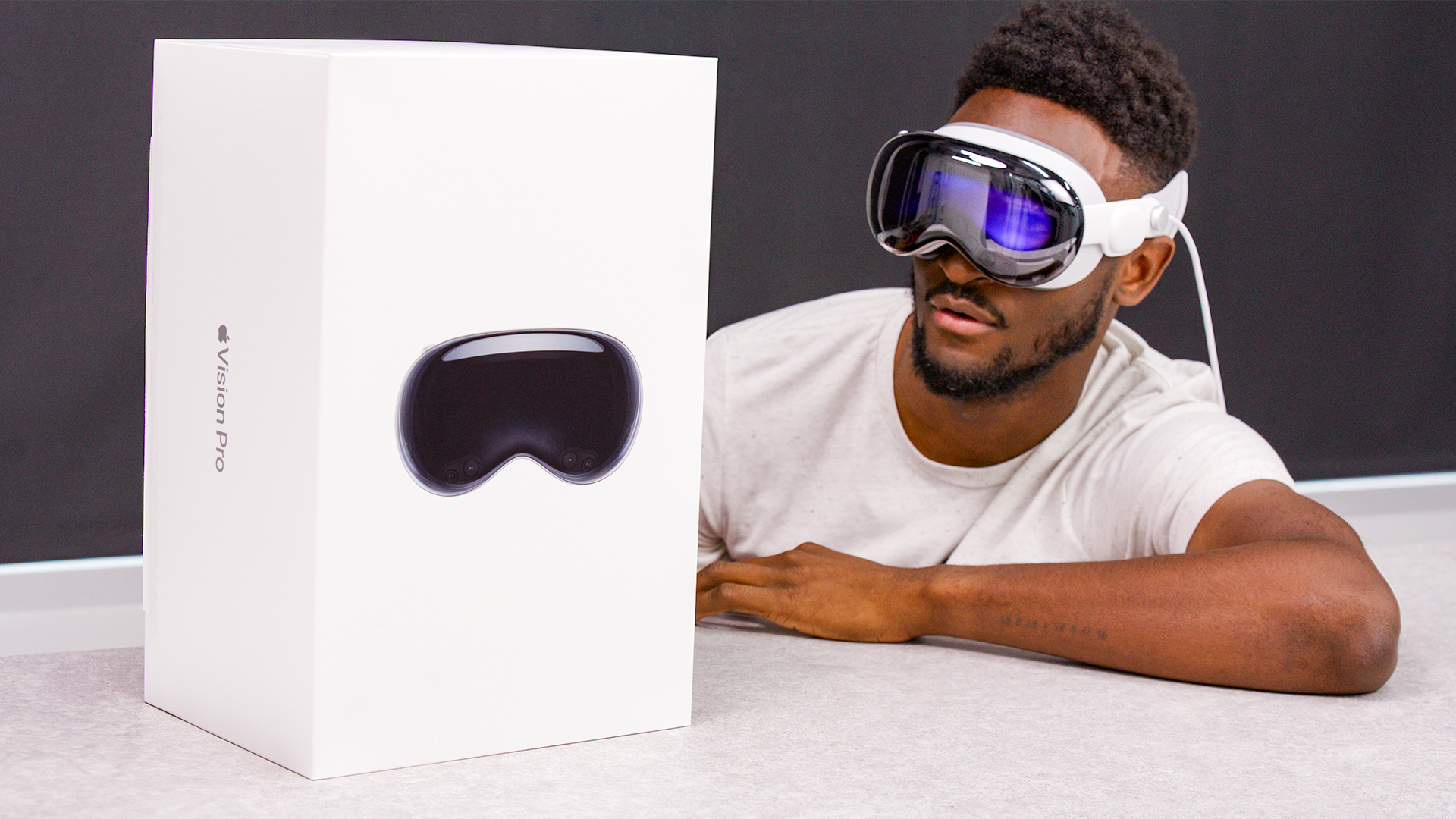 Apple Vision Pro Unboxing! (Video)