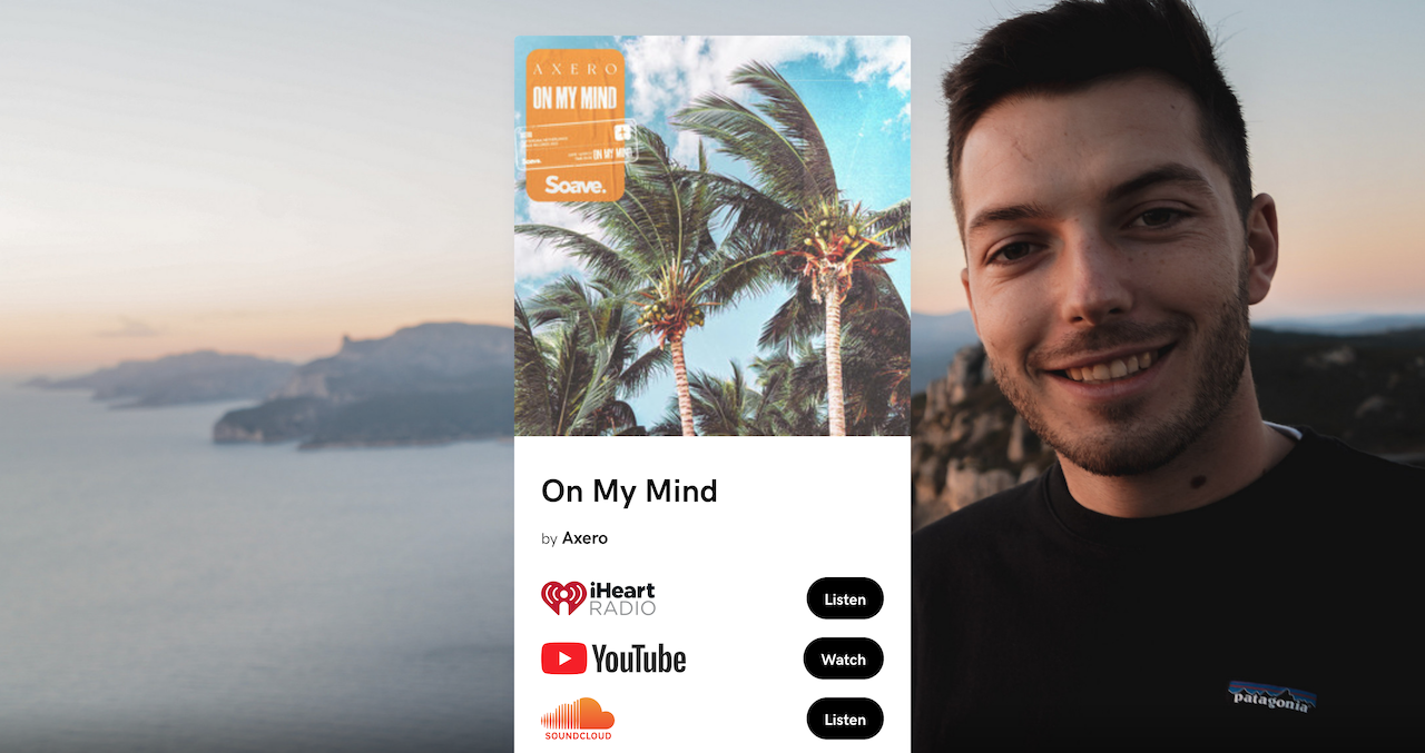 A Smart Link for Axero - On My Mind, with iHeartRadio at the top of the links