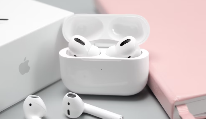 Is a live translation update coming to Apple AirPods?