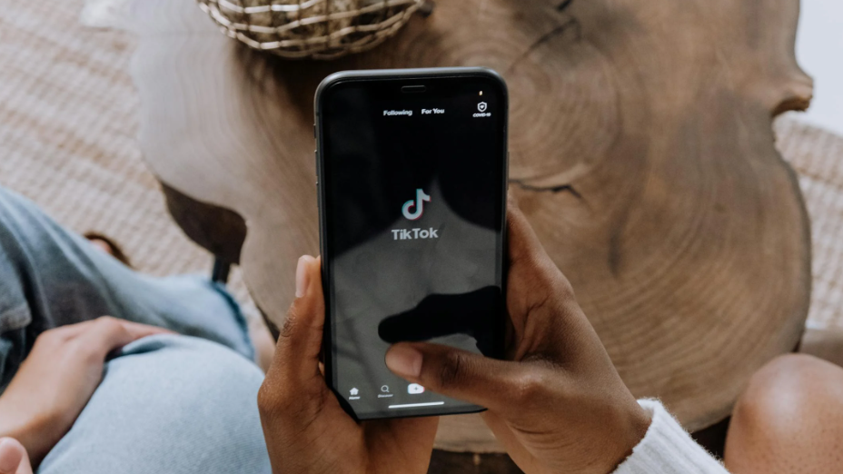 How TikTok’s new Nearby Feed could help artists connect with local fans