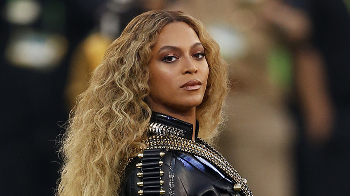 Beyoncé reaches Billionaire status through music, touring and ownership