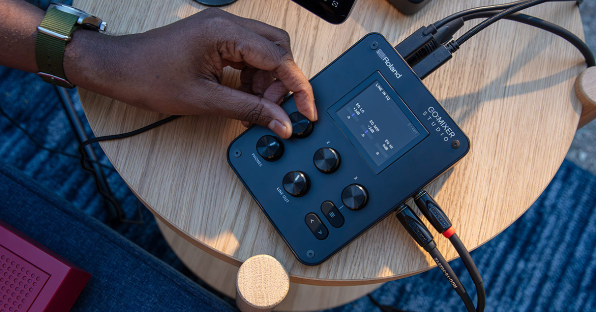 Roland GO:MIXER STUDIO brings superior recording power to your phone