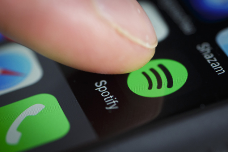 Pon tu música en algún playlist de Spotify sin tener que pagar