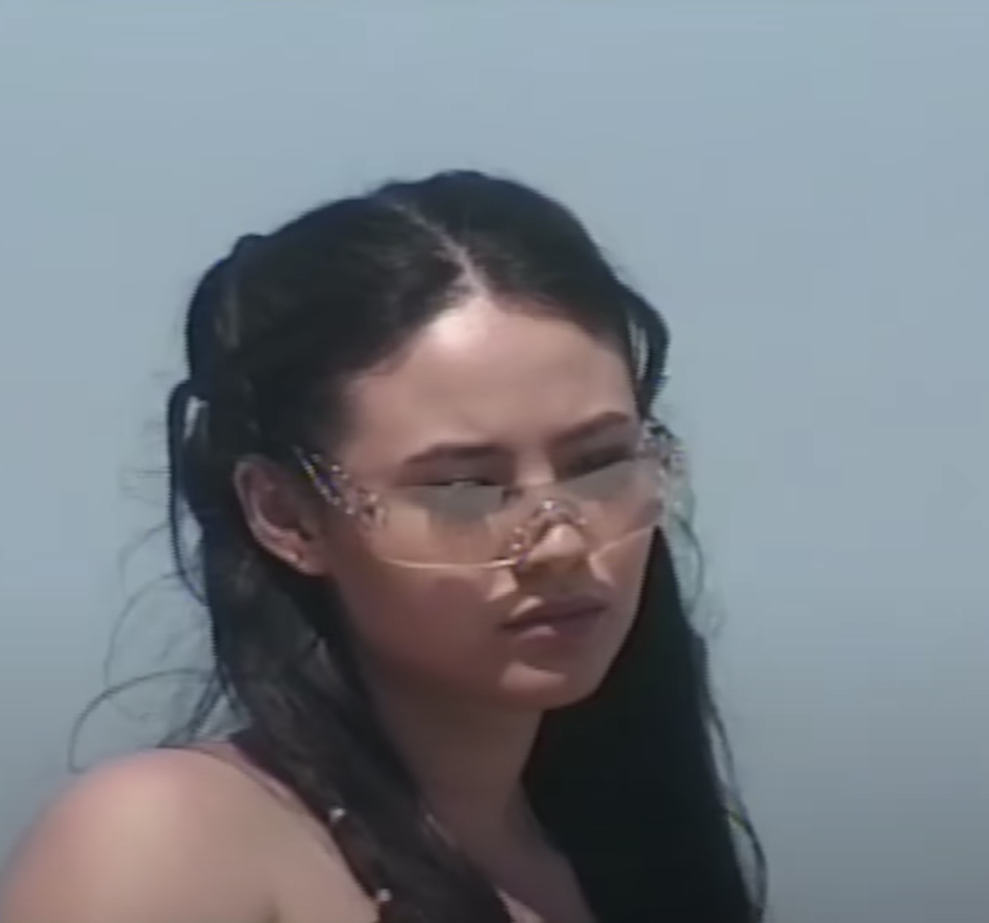 Emei – Irresponsible: An Electrifying Alt-Pop Anthem