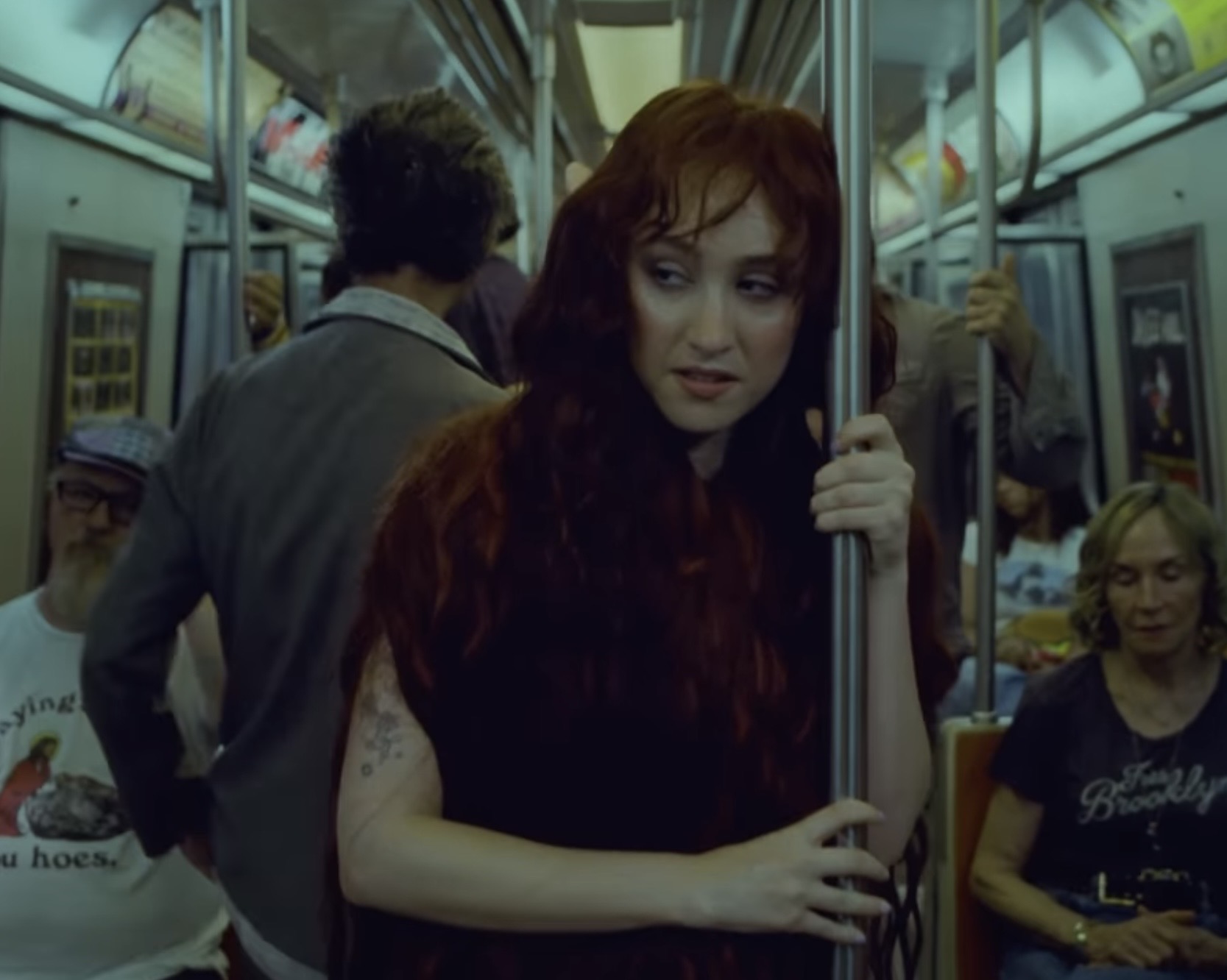Chappell Roan – The Subway: A Vivid and Theatrically Charged Pop Anthem