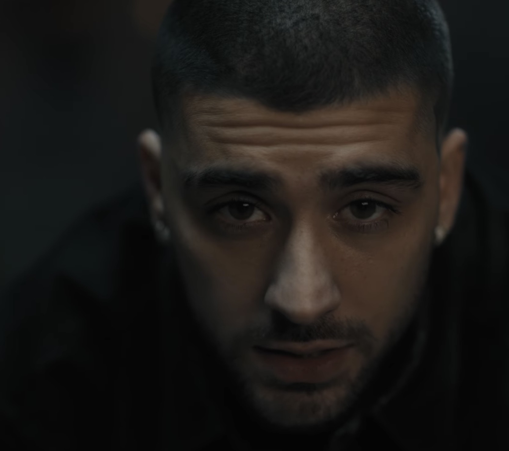 ZAYN – Die For Me: A Smooth Sultry Slow-Burner