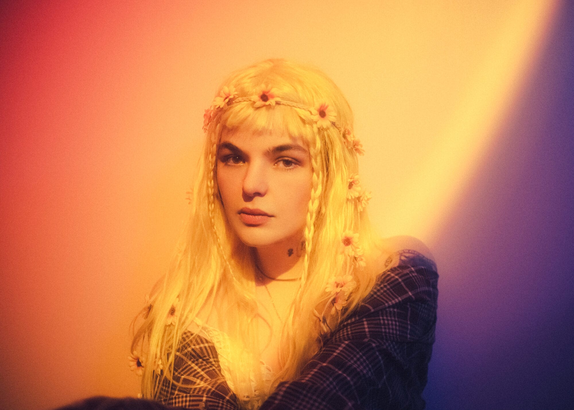 Awfultune Review – Raw Emotion and Lo-Fi Intimacy in Indie Bedroom Pop