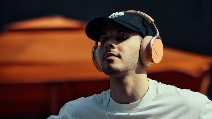 Beyerdynamic Aventho Y Headphones Offer Huge 90-Hour Battery Life