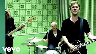 “Closing Time” Isn’t Really About a Bar – Here’s What Semisonic’s Song Means