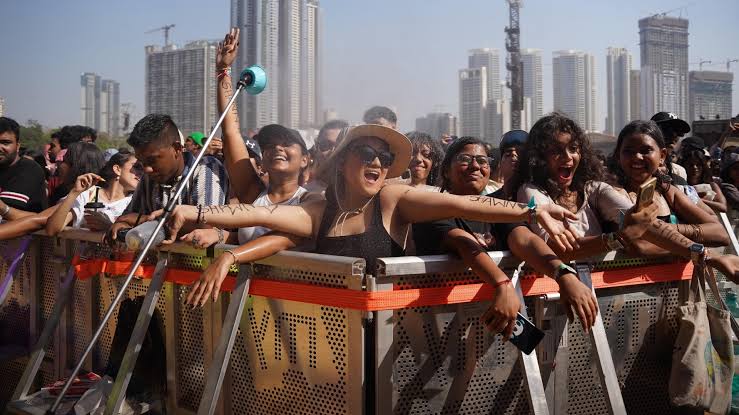 Lollapalooza India 2027 Lineup: Olivia Dean, Limp Bizkit, KATSEYE and Fontaines D.C.