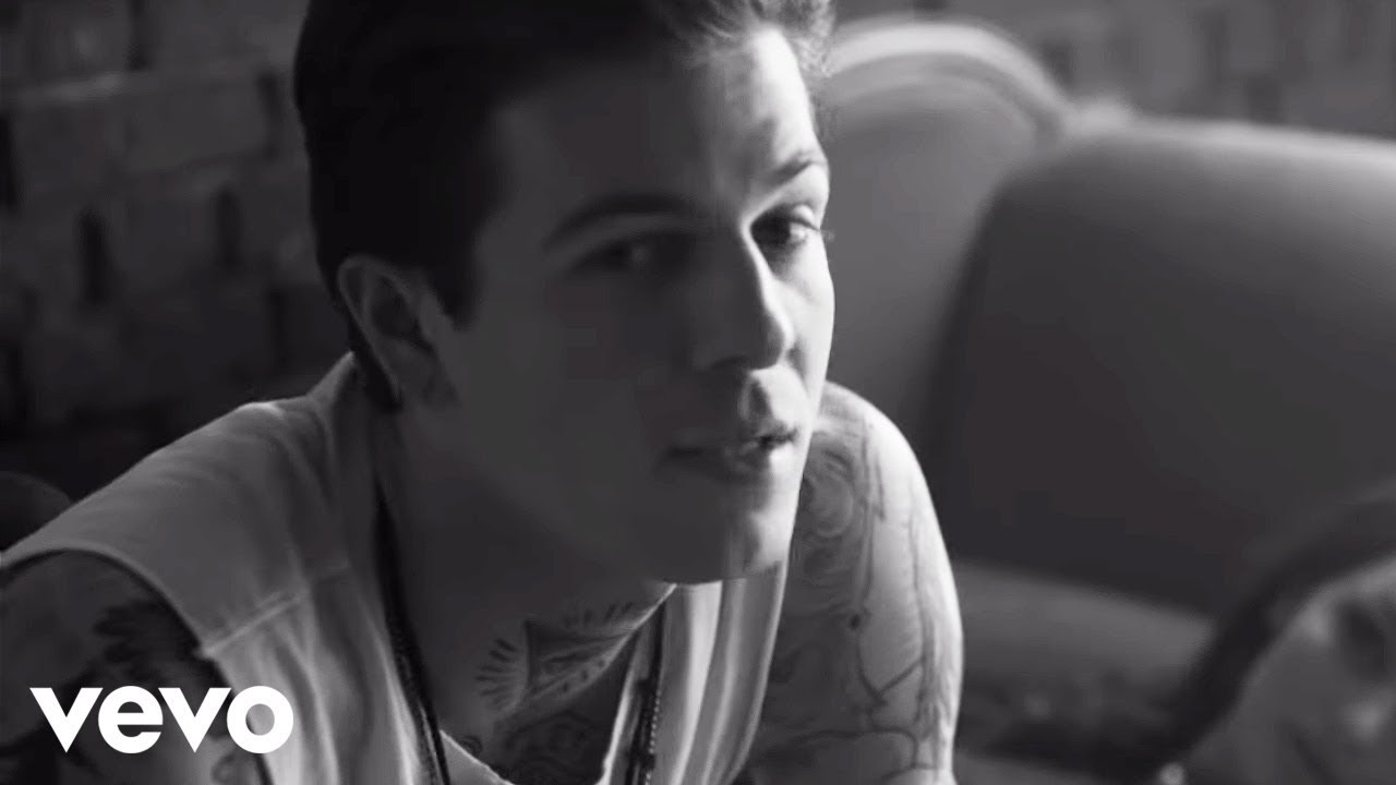 What Does The Neighbourhood’s “Sweater Weather” Mean – and Why Did It Become a Bisexual Anthem?